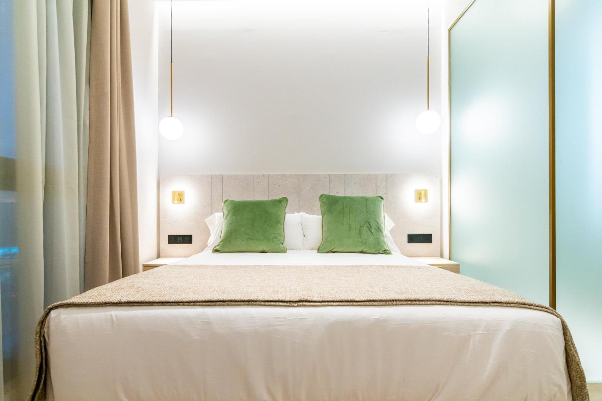 Hotel Malaga Vibes Екстер'єр фото