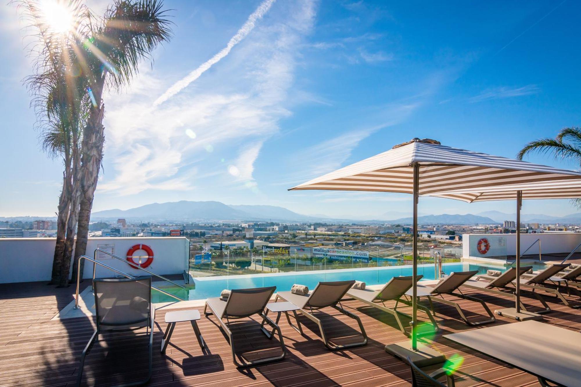 Hotel Malaga Vibes Екстер'єр фото